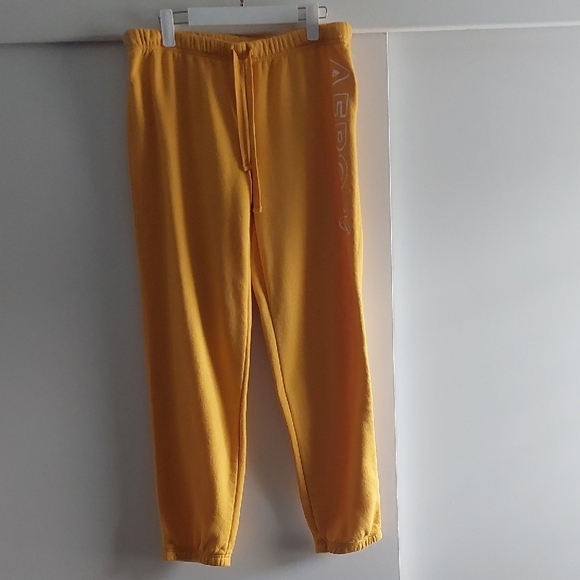 Aero NYC Aeropostale Yellow Joggers Sweatpants XL New - Picture 1 of 6